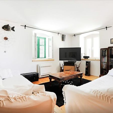 Torriano Holiday House ชิเบนิก ภายนอก รูปภาพ