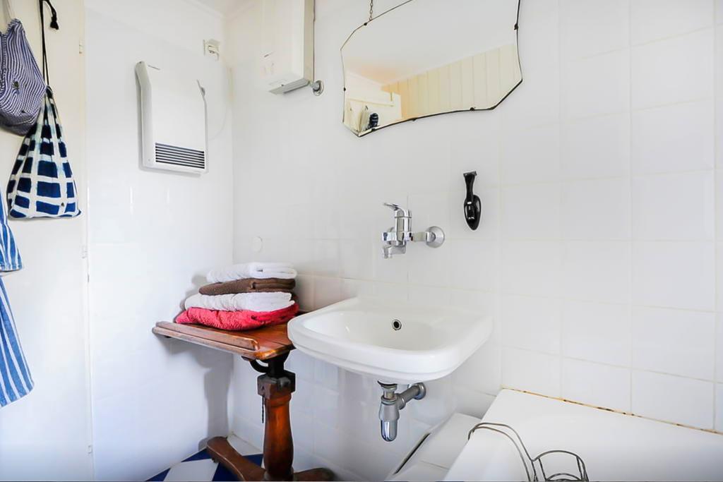 Torriano Holiday House ชิเบนิก ภายนอก รูปภาพ